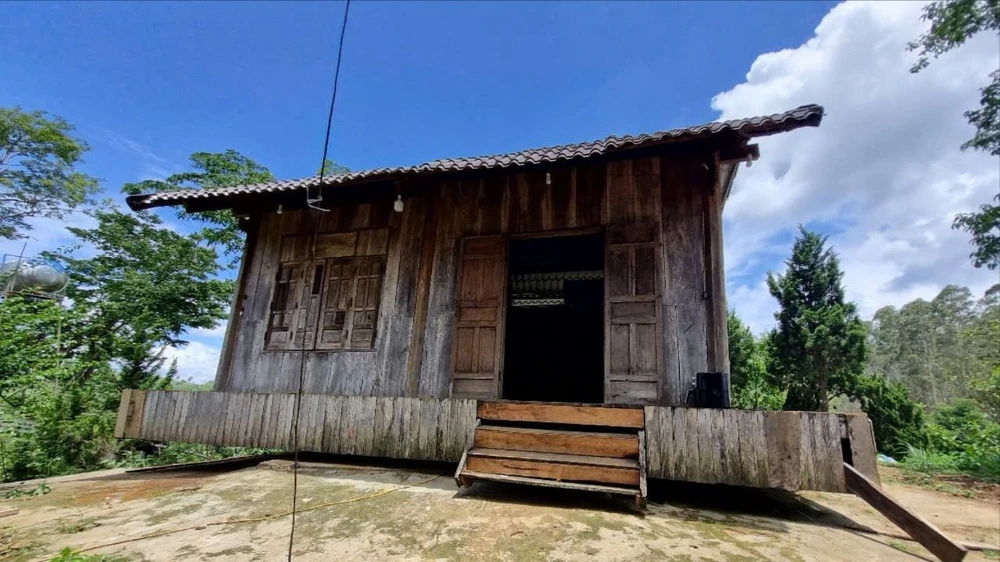 nhà tự xoay 1.jpg