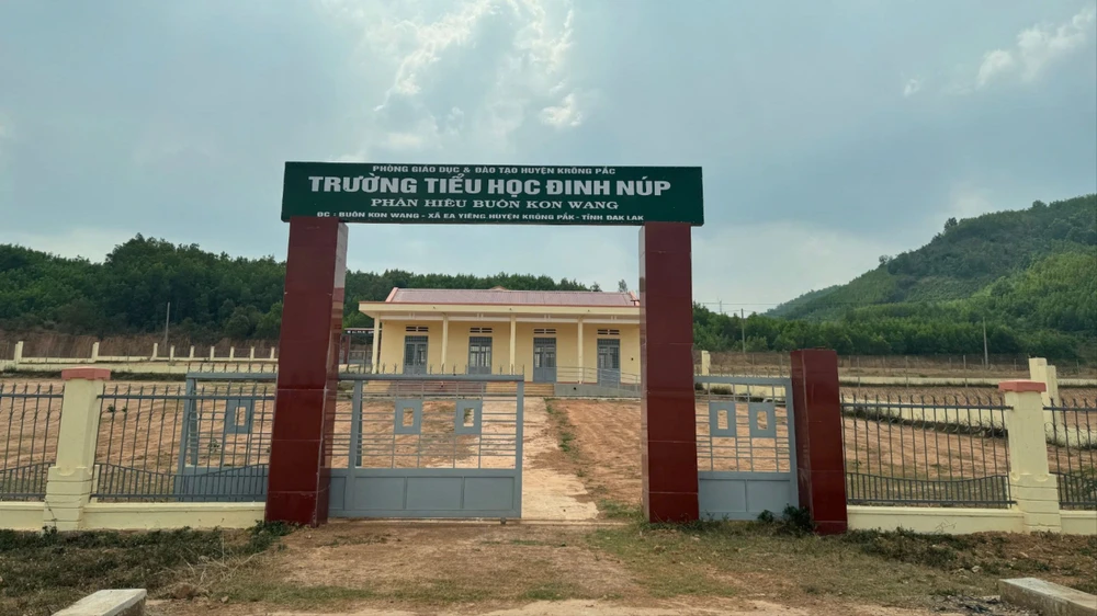 tái định cư 1.jpg