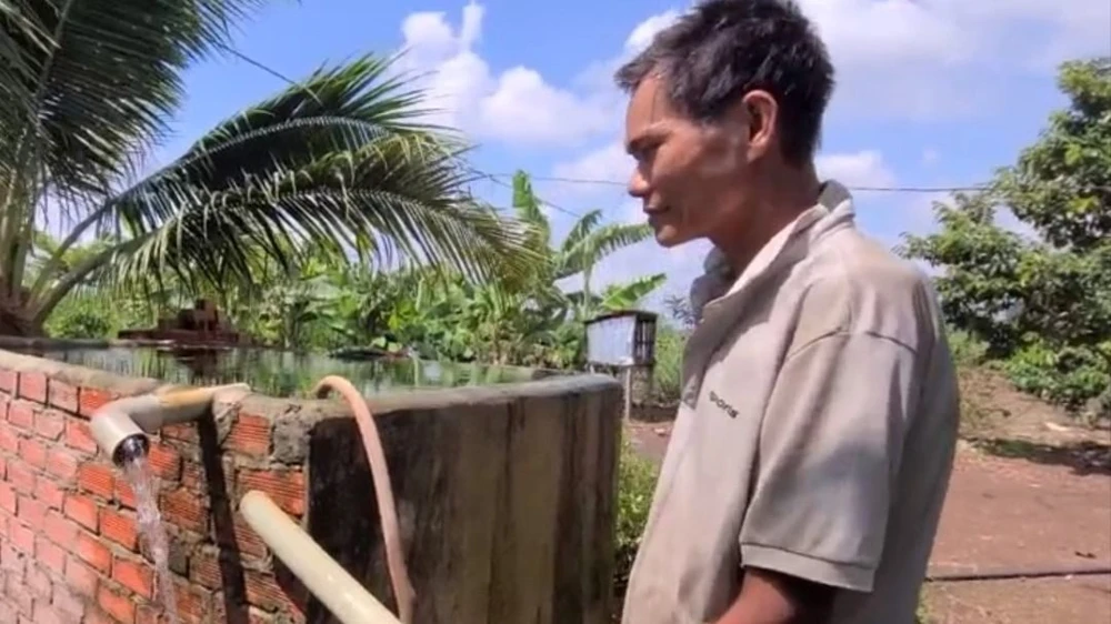 giếng tự phun trào 4.jpg