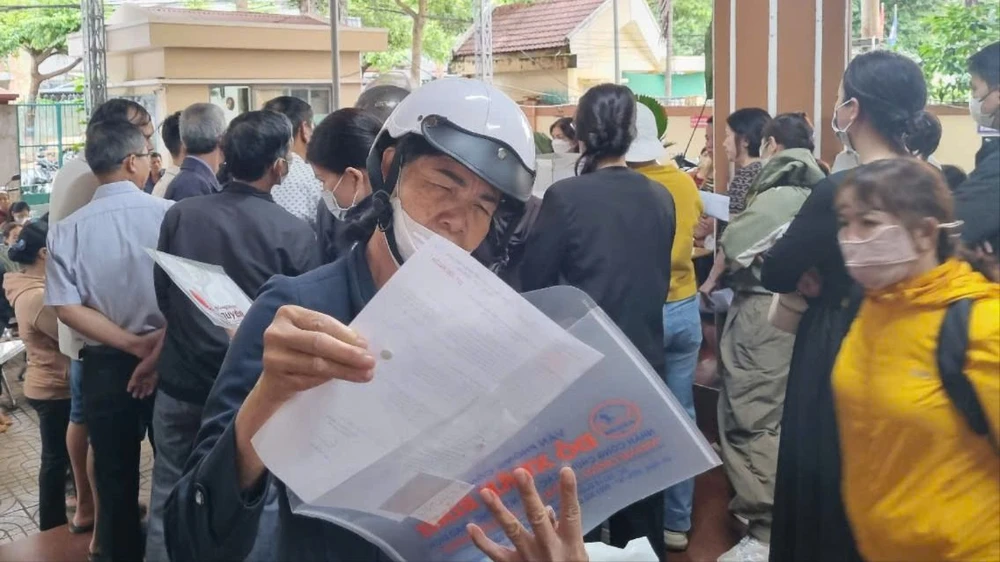 bỏ cấp huyện 14.jpg