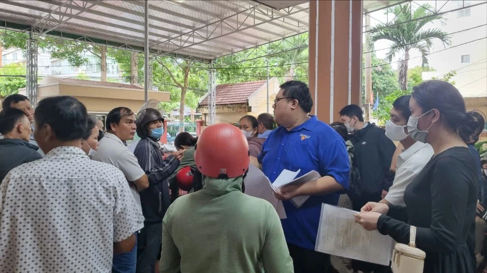 bỏ cấp huyện 15.jpg