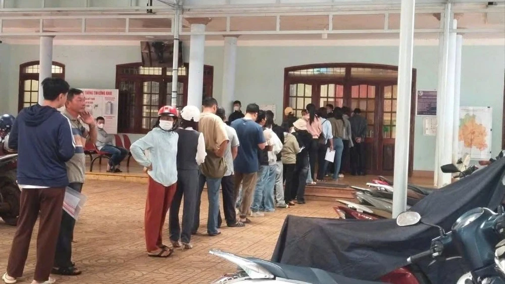 bỏ cấp huyện 20.jpg