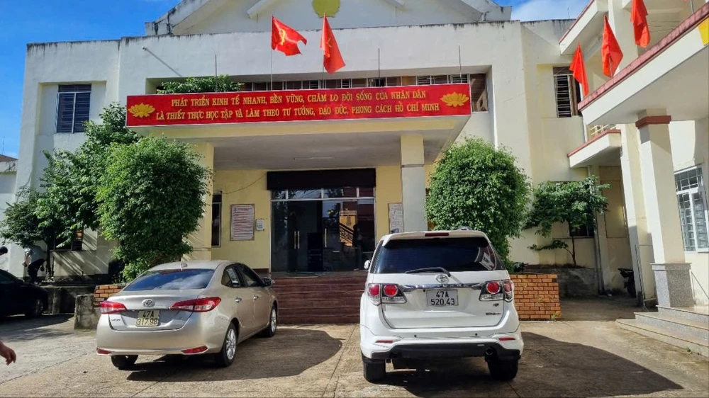 chính quyền hai cấp 5.jpg