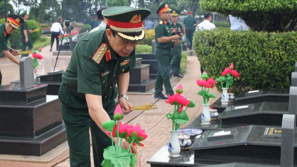 Đại tướng Phan Văn Giang 000001.JPG