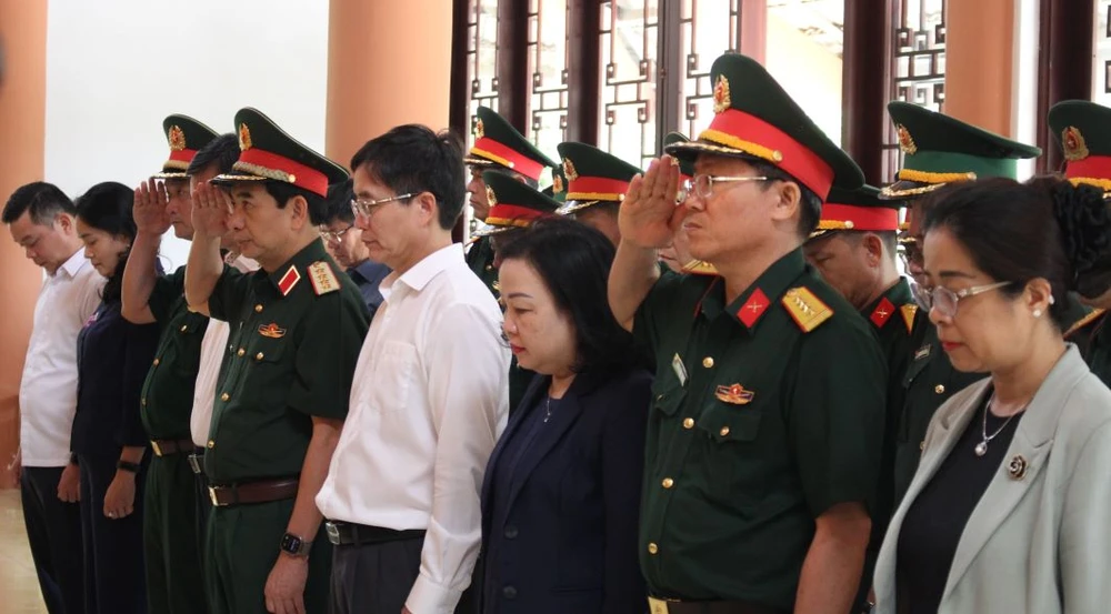 Đại tướng Phan Văn Giang 11.JPG