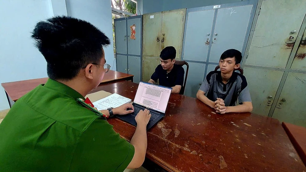 đánh nhau trong quán nhậu.jpg