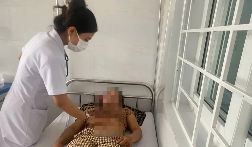 cơ sở bánh mì cô thắm liên quan vụ ngộ độc thực phẩm