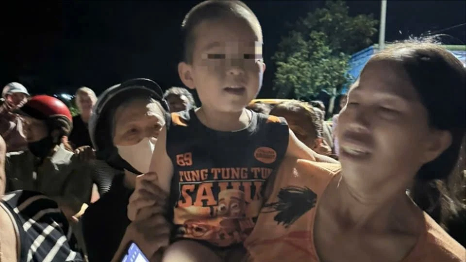 con trai 3 tuổi 1.jpg