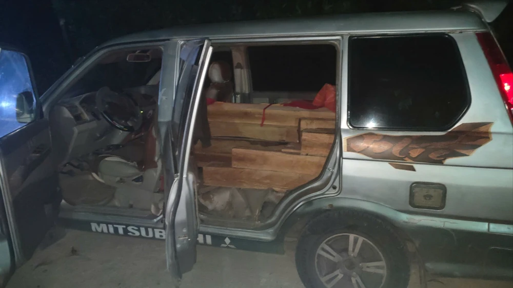 nổ súng bắn chỉ thiên 1.jpg