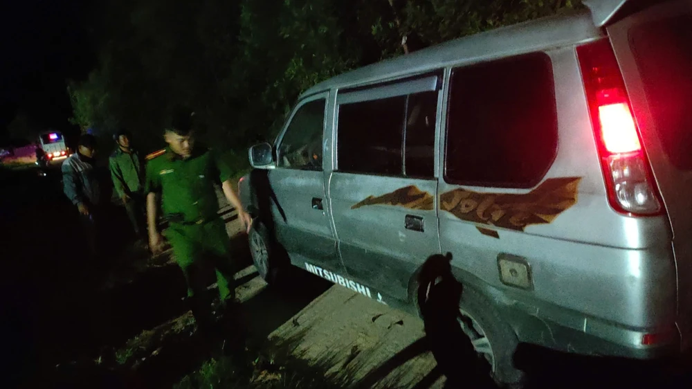 nổ súng bắn chỉ thiên 2.jpg