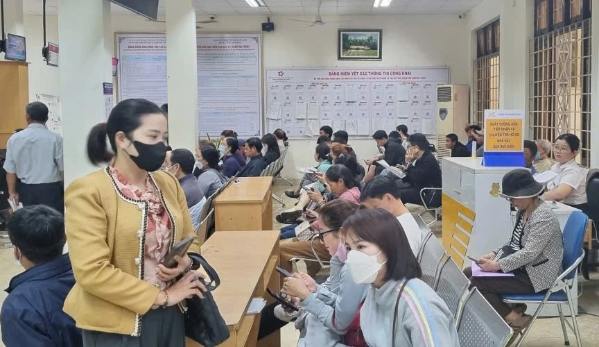 tặng quà 100.000 đồng.jpg