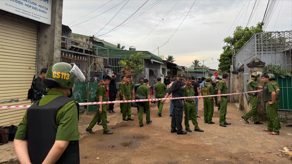 sát hại bốn người 100.jpg