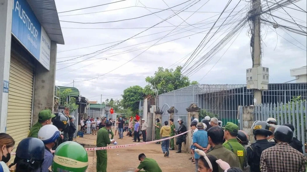 sát hại bốn người 500.jpg