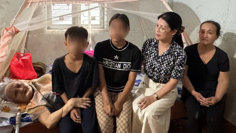 bé trai dũng cảm 1.jpg