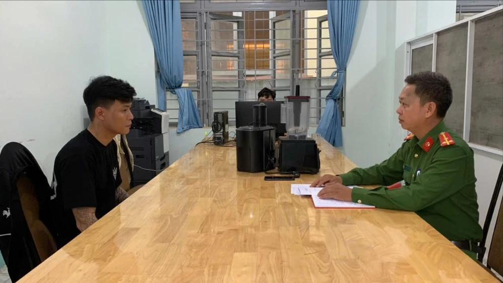 Trộm cắp tài sản.jpg