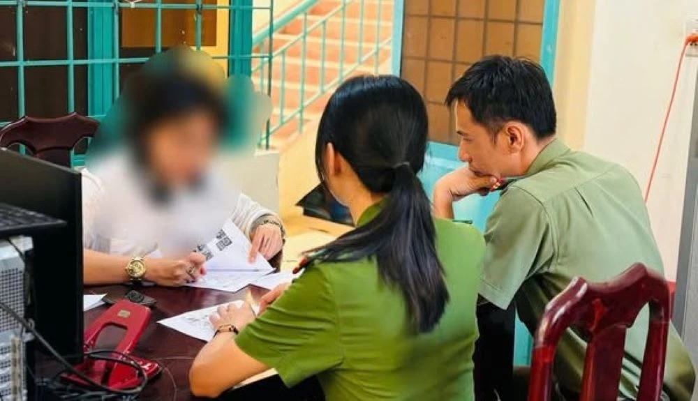 nhuộm tóc bị phạt (2).jpg