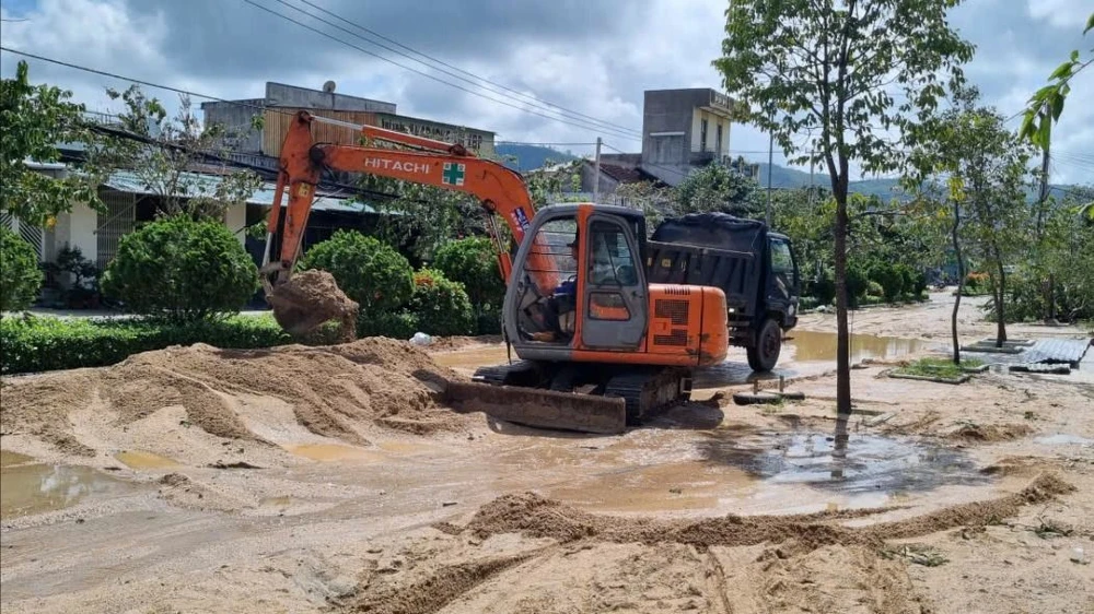 bão số 13 0010.jpg