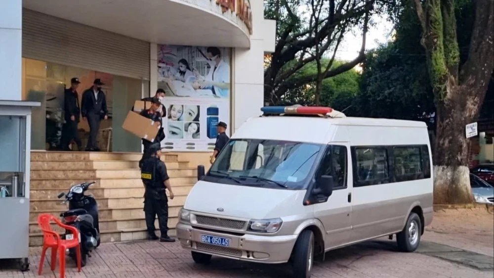 THẨM MĨ VIỆN MAILISA 08.jpg