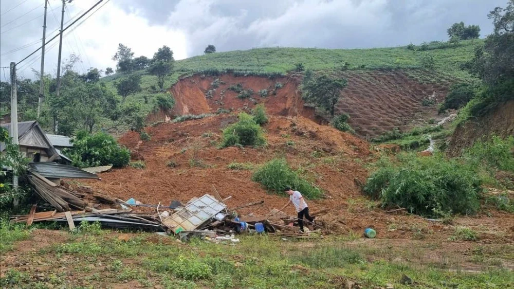 sạt lở 25.jpg