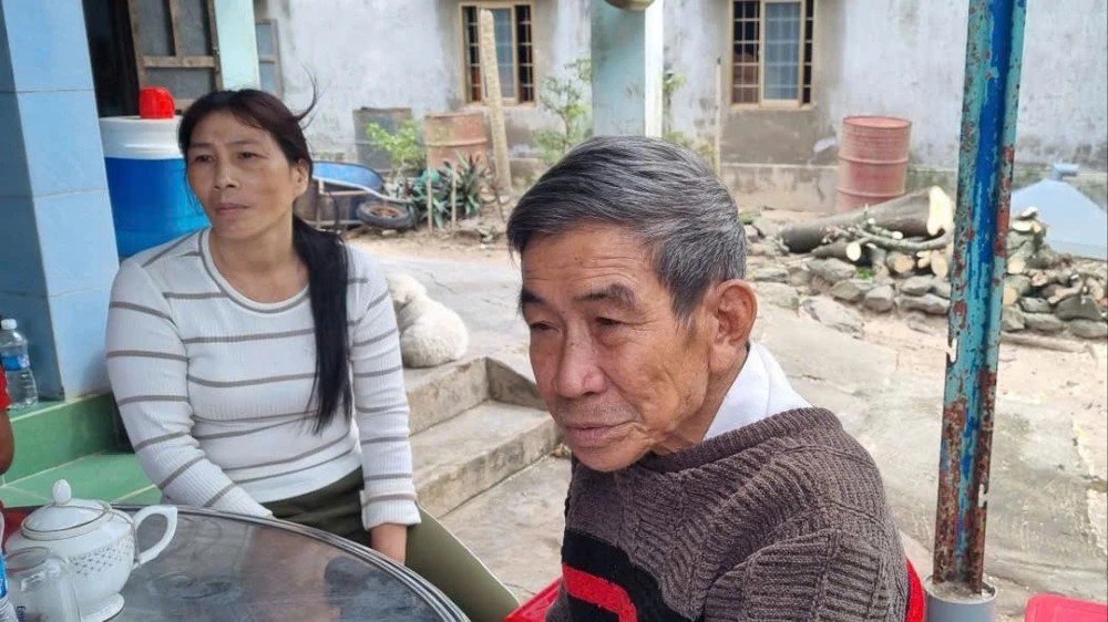 bàn thờ vọng 1.jpg