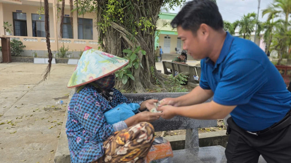 Báo Pháp Luật TP.HCM 02.jpg