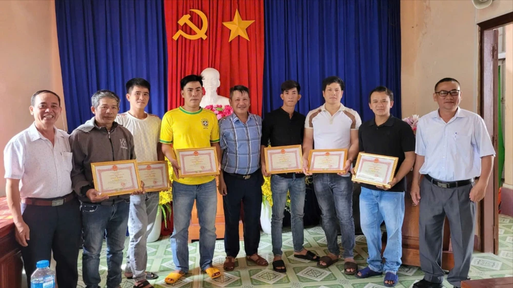 người dân 003.jpg