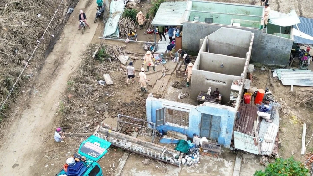 Tình nguyện 007.jpg