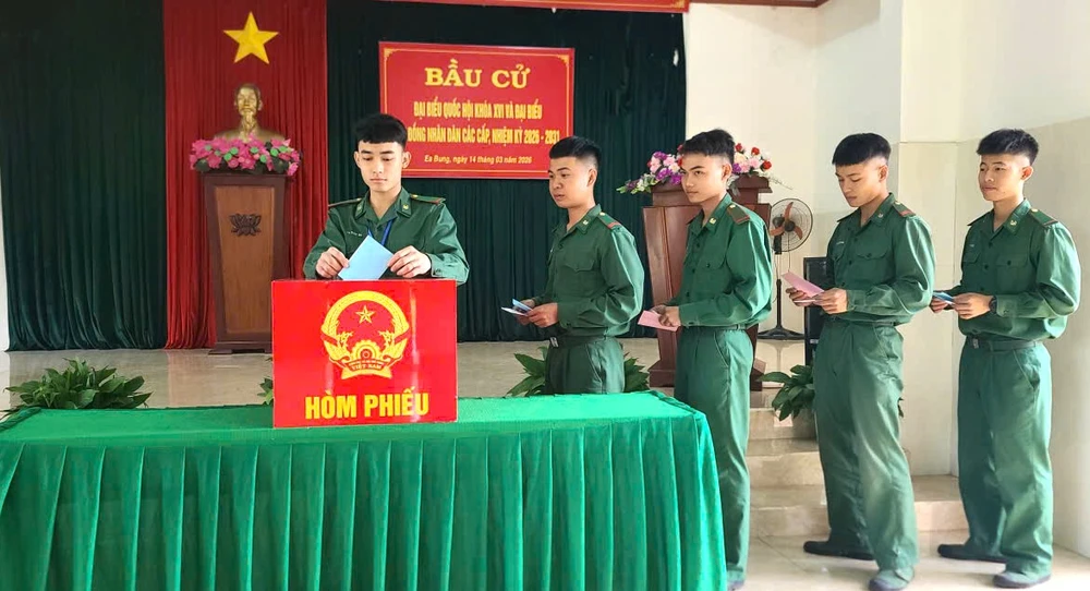 bầu cử 15.jpg