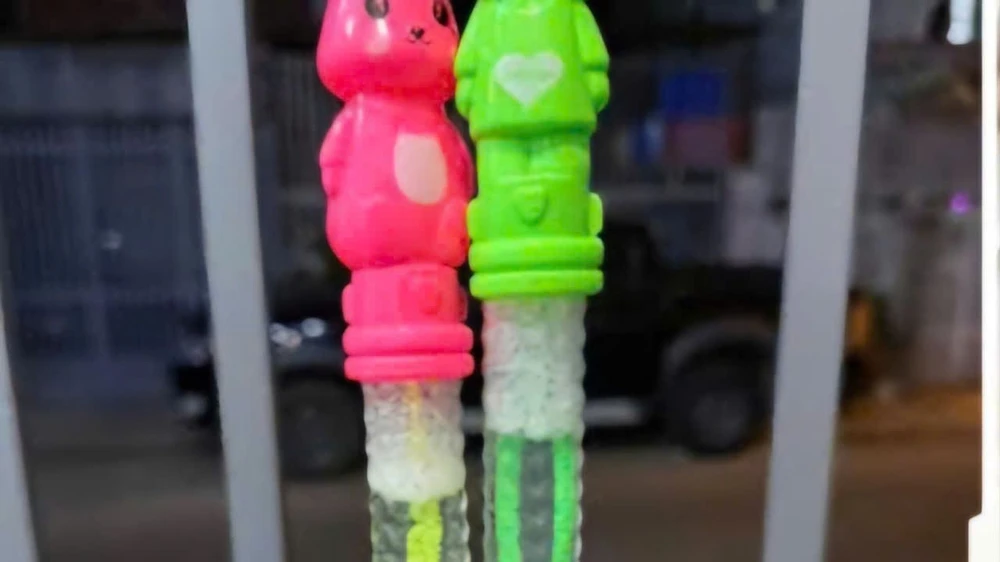 bé gái 10.jpg
