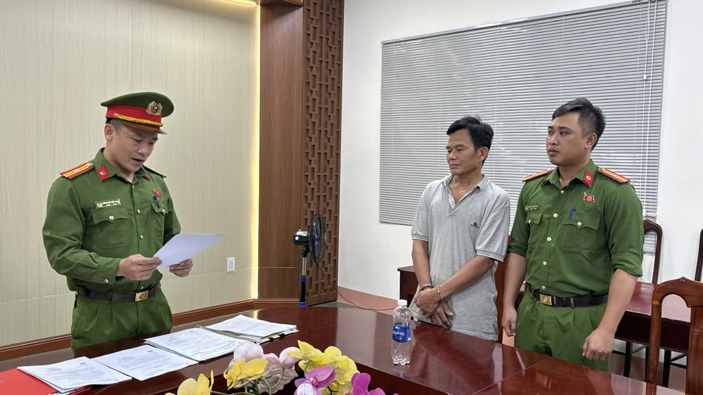 khởi tố.jpg
