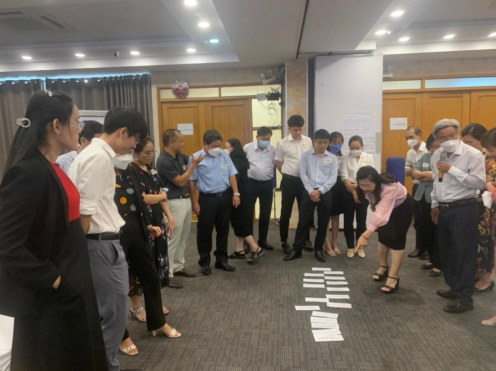 Các đại biểu tham gia thảo luận tại hội nghị. Ảnh: TRÚC PHƯƠNG