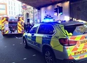 Nổ ga tàu điện ngầm London, nhiều người bị thương