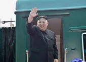Chủ tịch Triều Tiên Kim Jong-un lên tàu rời Việt Nam 