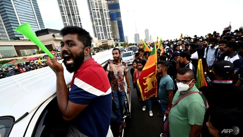 Người dân xuống đường phản đối chính phủ liên quan cuộc khủng hoảng kinh tế ở nước này. Ảnh: AFP