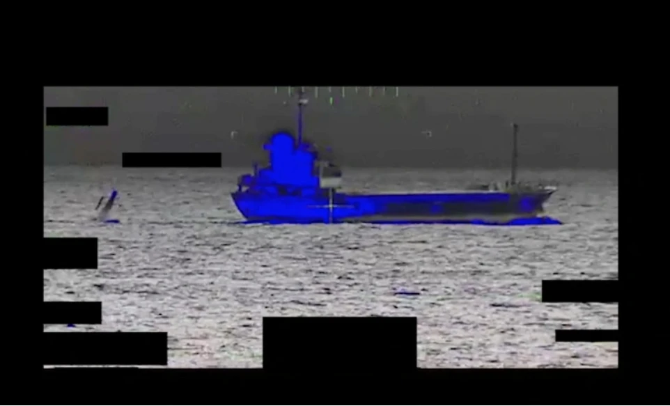 Iran không thừa nhận vụ việc, vốn xảy ra trong vùng biển quốc tế ở vịnh Ba Tư. Ảnh: REUTERS Iran không thừa nhận vụ việc, vốn xảy ra trong vùng biển quốc tế ở vịnh Ba Tư. Ảnh: REUTERS