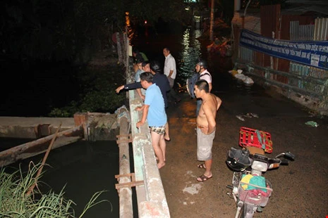 Vì sao hai cống ngăn triều ở quận 12 bị hỏng? ảnh 2