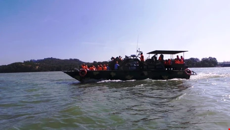 Bí thư Thăng đề nghị dời dân gây ô nhiễm nguồn nước ảnh 1