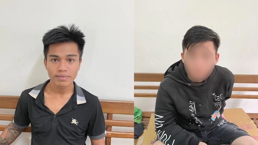 Hai đối tượng Hiếu và Đức tại cơ quan điều tra-Ảnh: NGÔ QUANG
