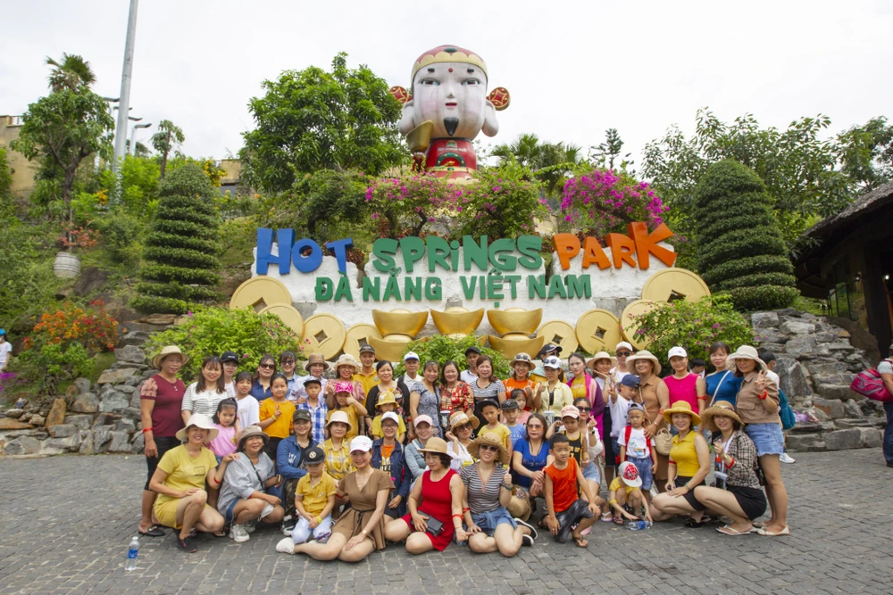 Với chương trình giảm giá vé lần này, du khách sẽ được trải nghiệm nhiều dịch vụ miễn phí.Ảnh: TTCC