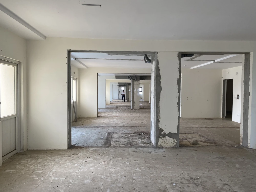 Tầng 5 chung cư Mường Thanh đã được tháo dỡ hoàn thiện.Ảnh: NGÔ QUANG