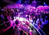 Hà Nội kiểm tra việc dừng hoạt động quán bar, vũ trường
