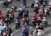 Bộ GTVT đề xuất xe máy phải bật đèn suốt cả ngày