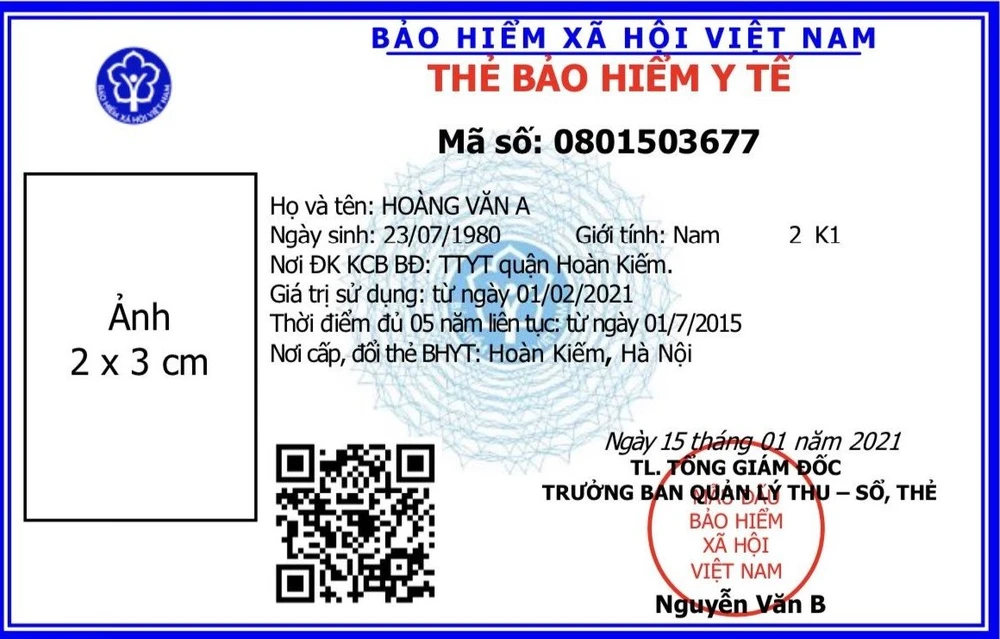 Thẻ BHYT theo mẫu mới. Ảnh: V.LONG