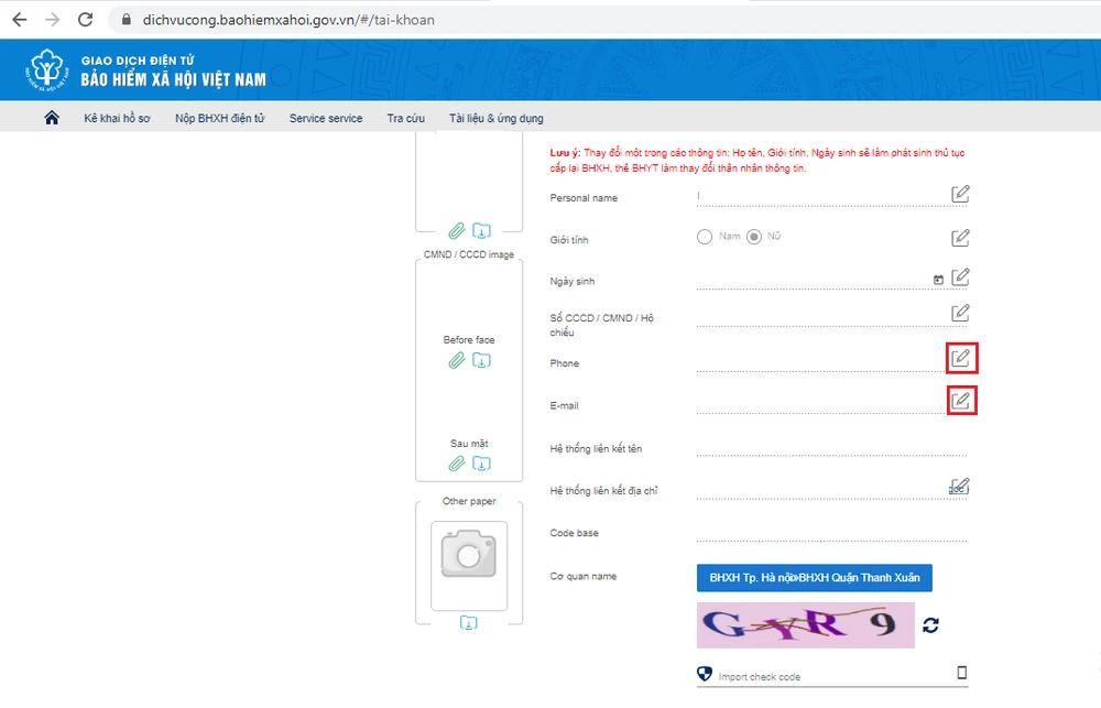 Người dùng đăng nhập vào các mục trên. Ảnh: V.LONG