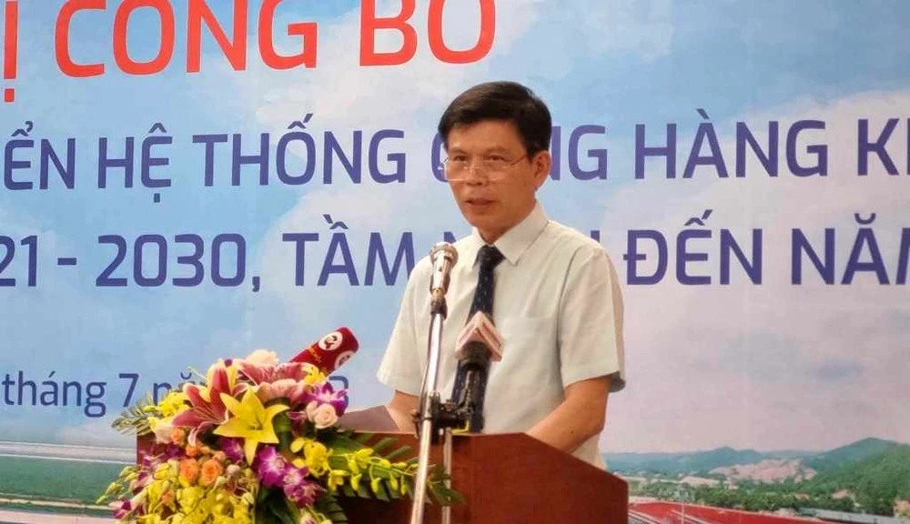 Thứ trưởng Bộ GTVT Lê Anh Tuấn phát biểu tại buổi công bố. Ảnh: V.LONG