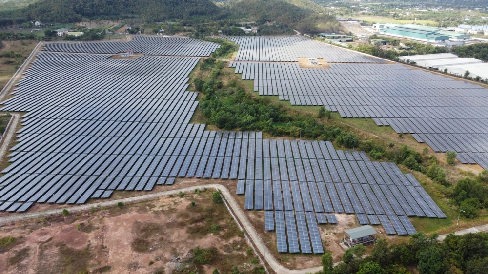 Doanh nghiệp Trung Quốc muốn đầu tư điện mặt trời... Ảnh: VŨ LONG