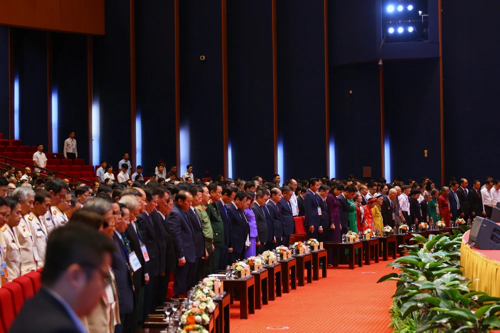 hội nghị tri ân người có công với cách mạng.