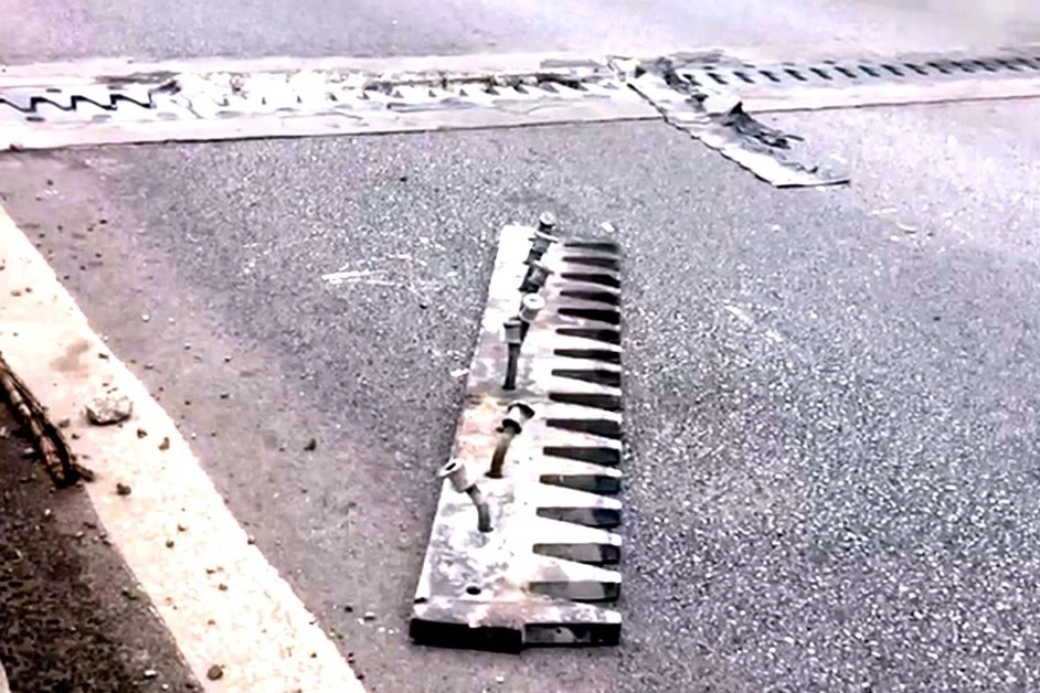 Quốc lộ 45 - Nghi Sơn, thuộc cao tốc Bắc - Nam bị bung ra khiến nhiều xe ô tô nổ lốp. Ảnh: CTV