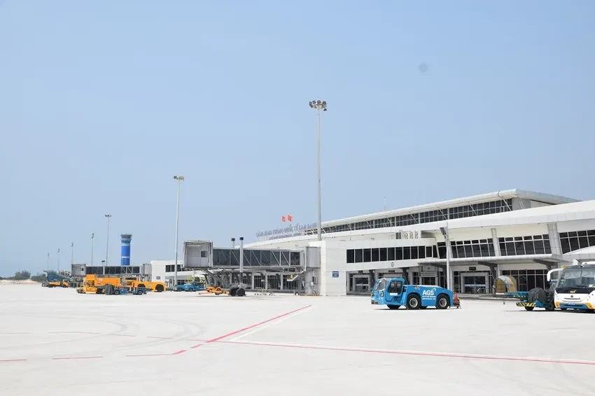 Sân bay Cam Ranh thuộc phường Bắc Cam Ranh, tỉnh Khánh Hòa. Ảnh: PHONG ĐIẾN