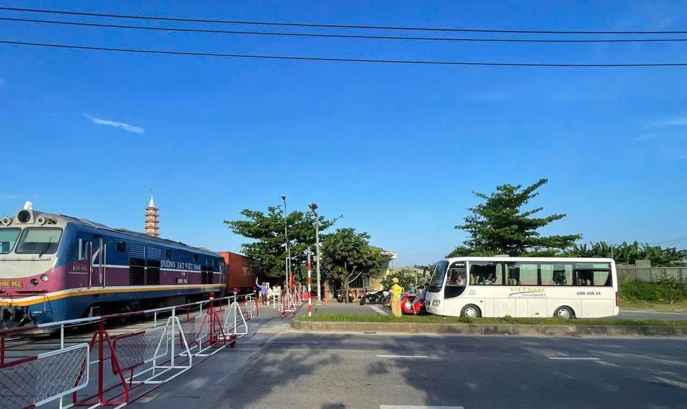 duong-sat.jpg